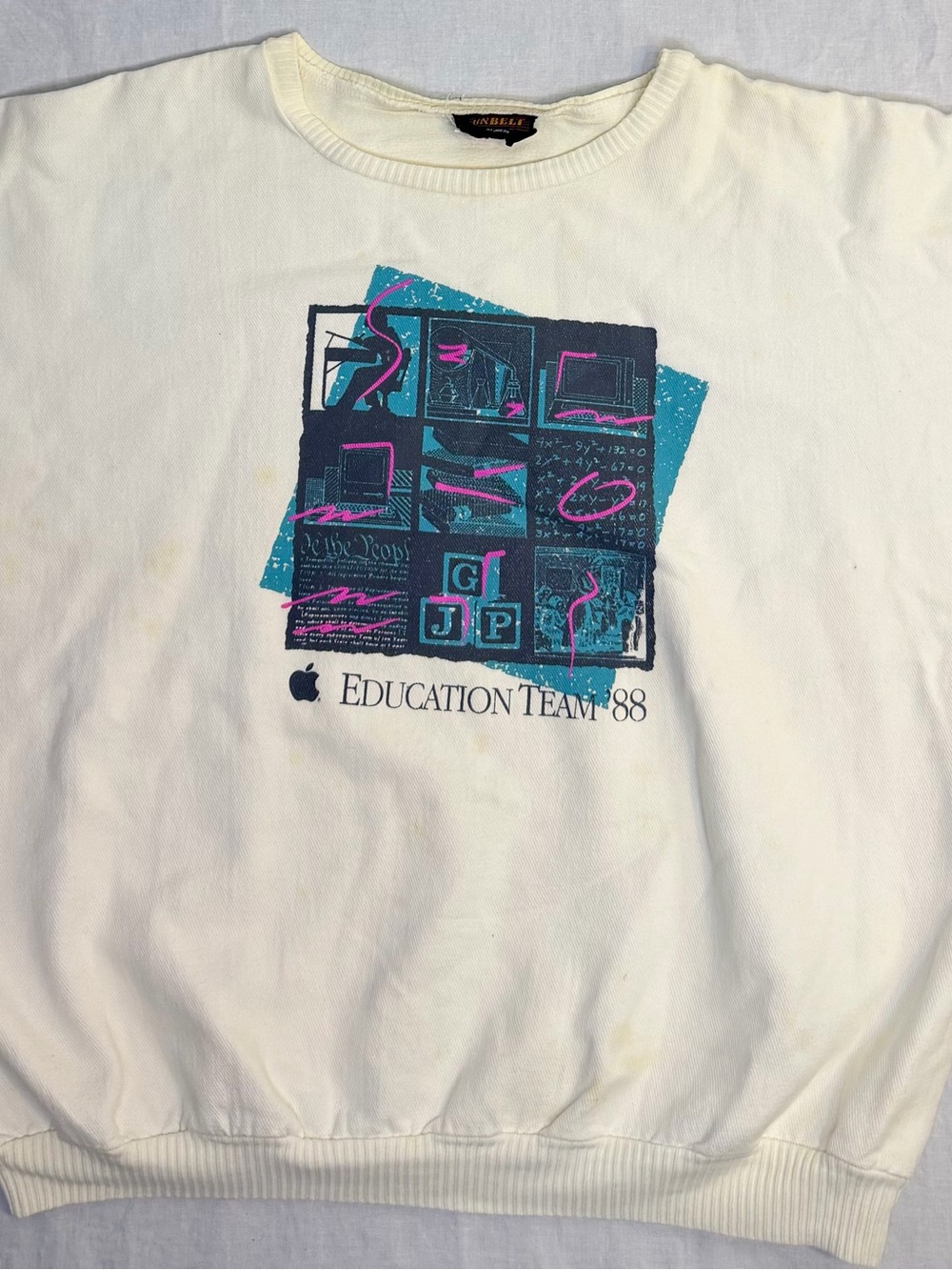 Vintage Apple Education Team ’88 Crewneck Sweatshirt Employee Computer Rare